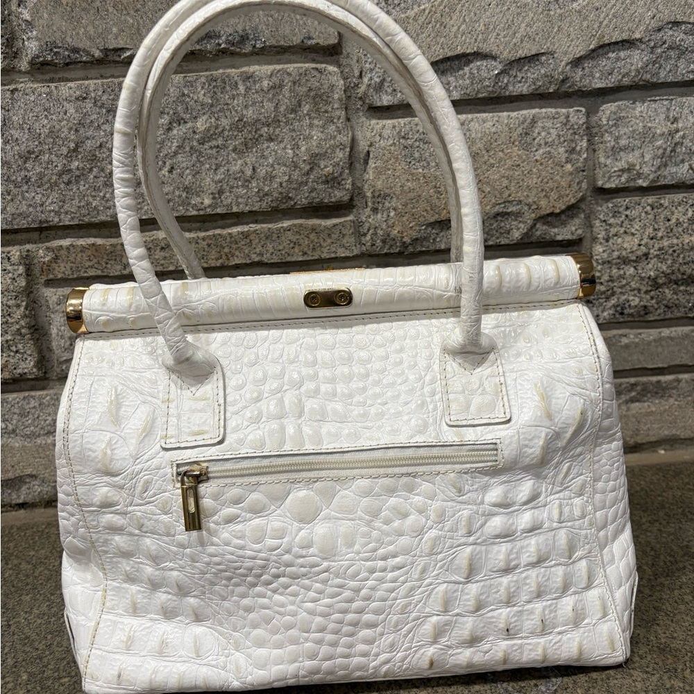 Courage.b Crocodile Embossed White Leather Bag - Picture 2 of 12